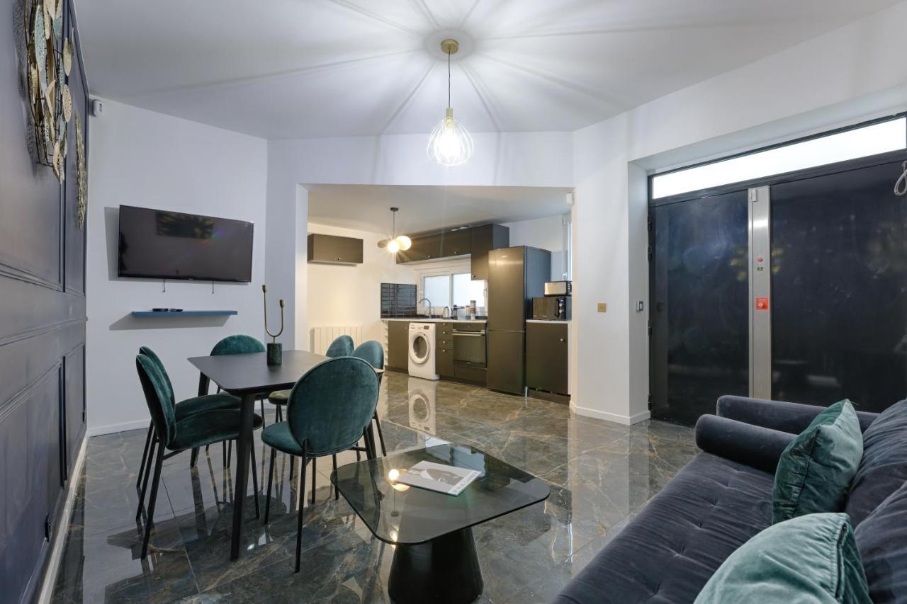 Amazing Luxury Triplex 3Br/8P - Arc De Triomphe Apartamento Paris Exterior foto