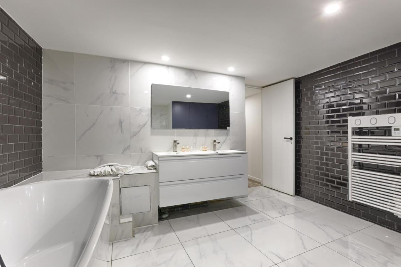 Amazing Luxury Triplex 3Br/8P - Arc De Triomphe Apartamento Paris Exterior foto