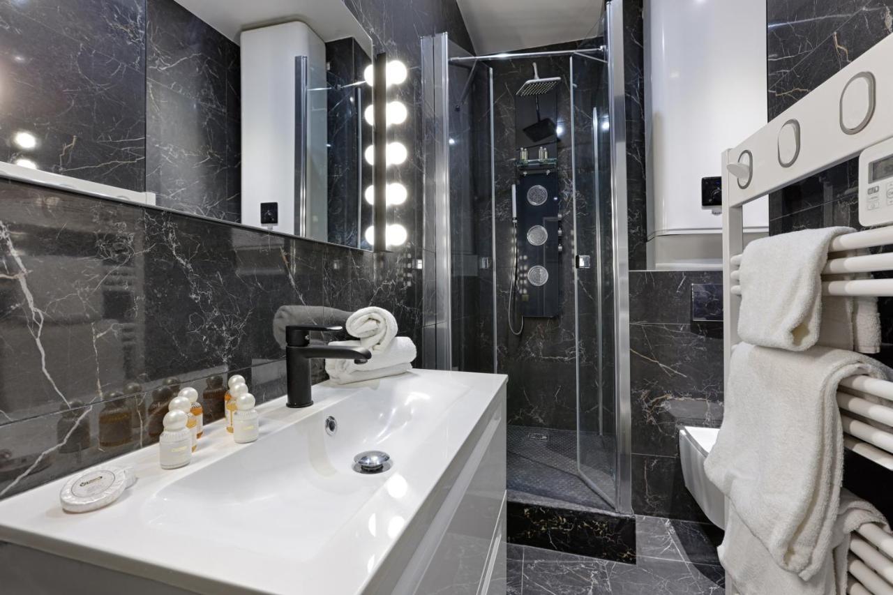 Amazing Luxury Triplex 3Br/8P - Arc De Triomphe Apartamento Paris Exterior foto